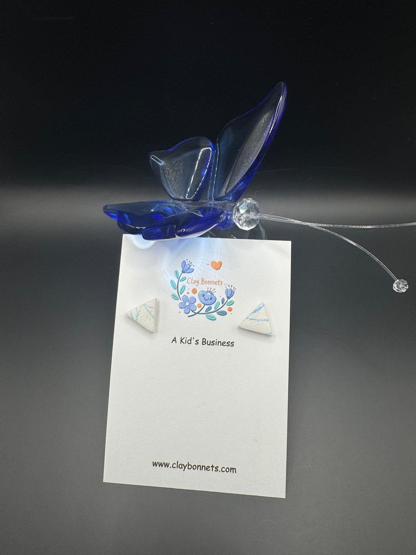 White and Blue triangular Clay Bonnets