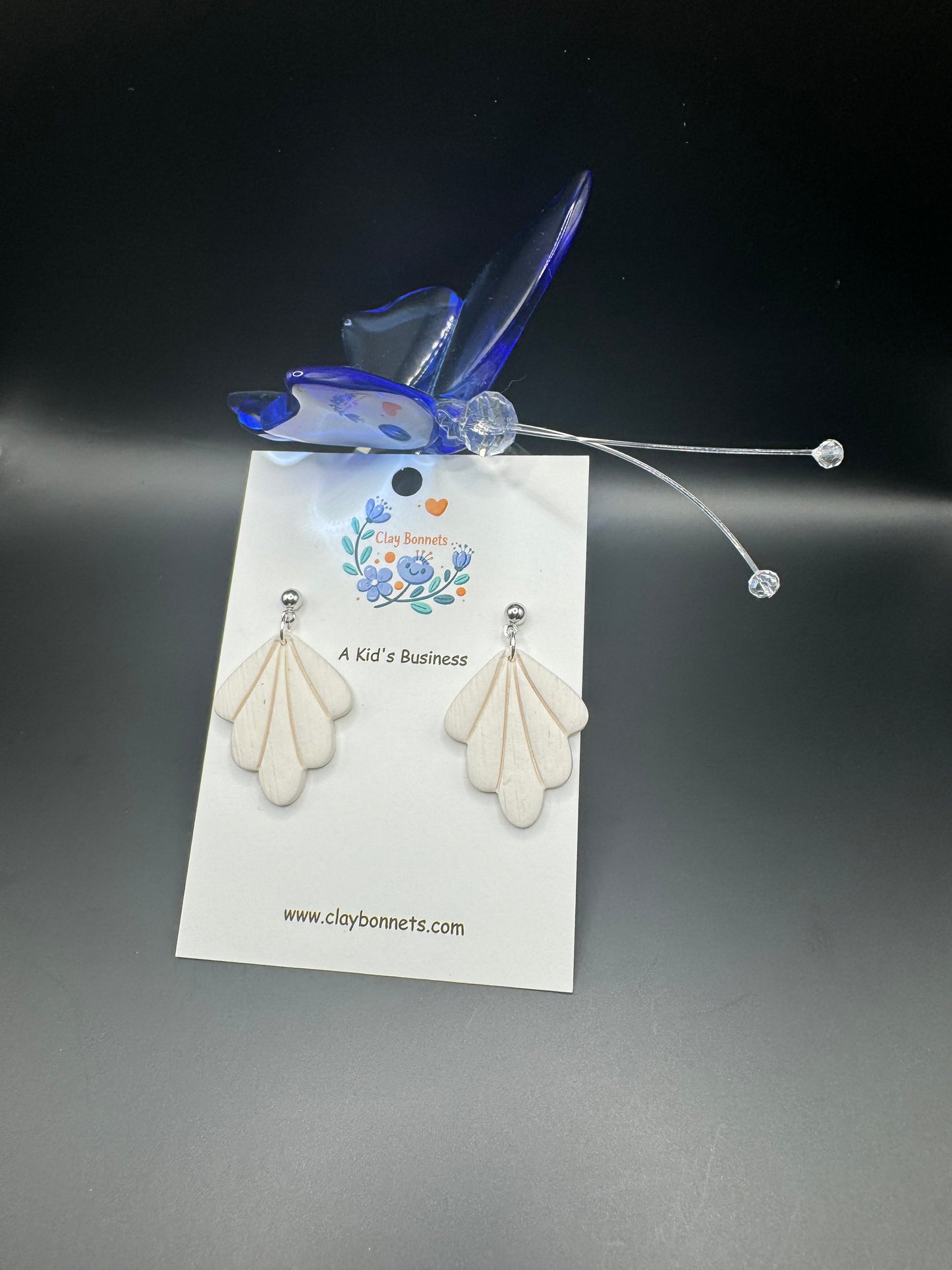 Creamy White Earrings