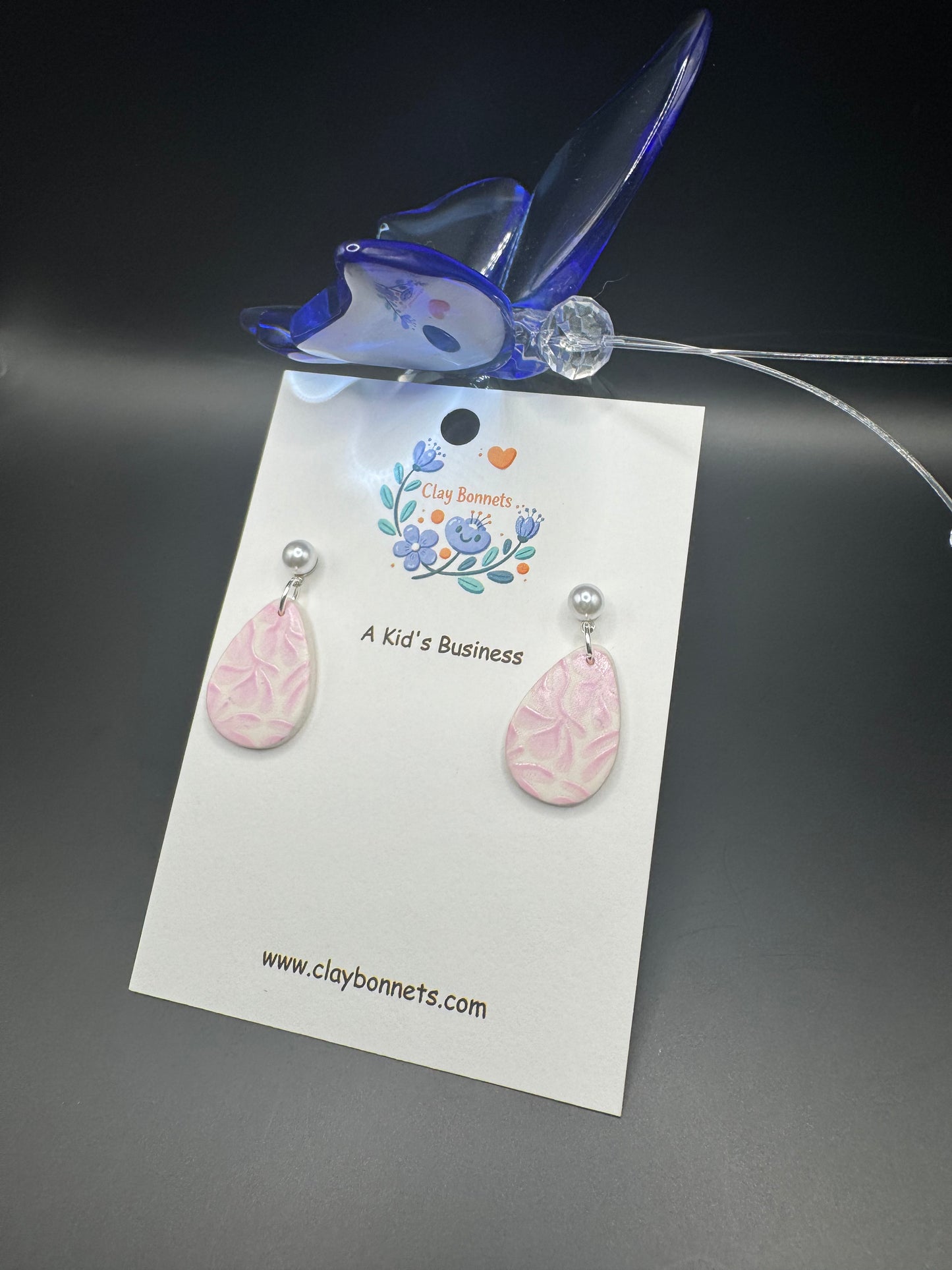 Light Pink Marbled Teardrops